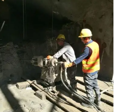 应县水下抗分散灌浆料特点 水下不分散注浆料介绍